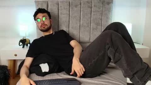 James Potter  online show from February 3, 6:35 pm