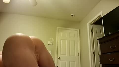 jamesh4 online show from February 17, 12:16 pm