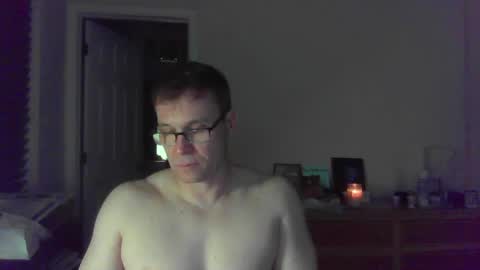 Snapshot of jamesjewels chatting on February 12, 3:07 am jamesjewels online show from February 12, 3:07 am