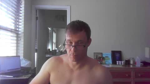 Snapshot of jamesjewels chatting on March 6, 5:33 pm jamesjewels online show from March 6, 5:33 pm