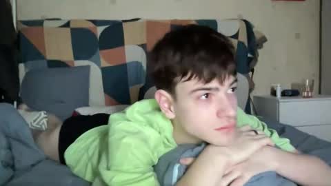 jamesstar4 online show from March 24, 8:46 pm