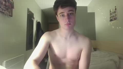 Snapshot of jamie90923 chatting on February 22, 5:20 pm jamie90923 online show from February 22, 5:20 pm