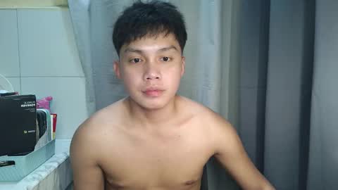 Snapshot of janenjay_1 chatting on October 19, 1:10 am Jan 1 online show from October 19, 1:10 am