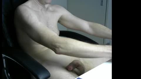 Snapshot of japie93 chatting on February 20, 7:41 pm japie93 online show from February 20, 7:41 pm