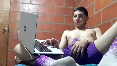 Snapshot of jason_bless1 chatting on September 10, 2:10 am JASON BLESS1 online show from September 10, 2:10 am