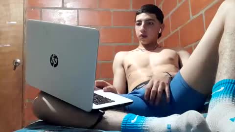 Snapshot of jason_bless1 chatting on September 19, 2:12 am JASON BLESS1 online show from September 19, 2:12 am