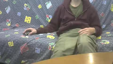 Snapshot of jasper_0_e23cm chatting on October 12, 6:57 pm jasper 0 e23cm online show from October 12, 6:57 pm