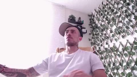 JKing  online show from March 11, 6:52 pm