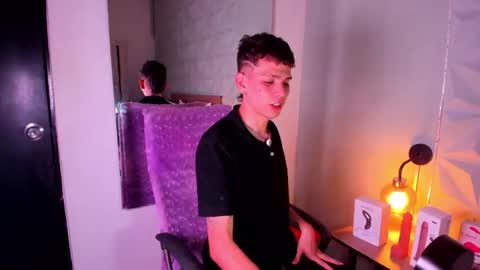 J A S S O N  online show from October 17, 1:31 am