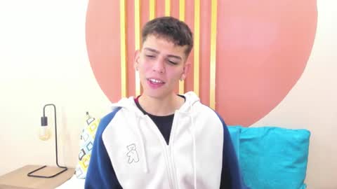 Snapshot of jasson_smit chatting on December 3, 1:54 pm J A S S O N online show from December 3, 1:54 pm