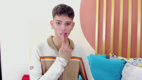 Snapshot of jasson_smit chatting on December 11, 1:11 pm J A S S O N online show from December 11, 1:11 pm