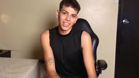 Snapshot of jasson_smit chatting on March 12, 1:19 pm J A S S O N online show from March 12, 1:19 pm