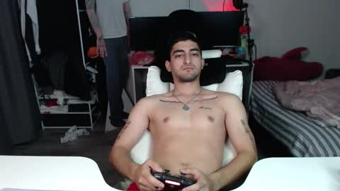 Jastin online show from October 8, 2:43 pm