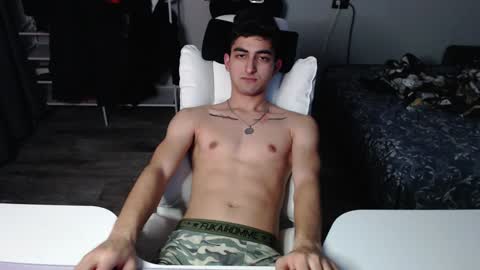 Jastin online show from December 8, 12:51 am