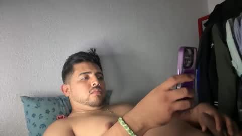 javiermichi online show from December 5, 6:09 am