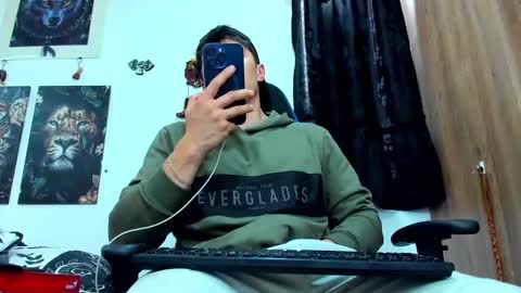 Javier online show from March 6, 6:48 pm