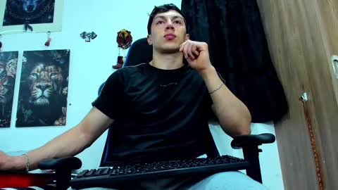 Javier online show from March 2, 3:24 am