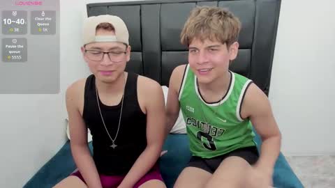 javieryalejandro online show from October 25, 10:55 pm