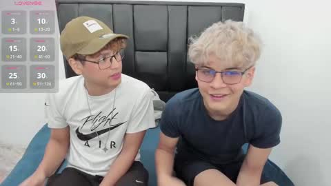 Snapshot of javieryalejandro chatting on September 12, 7:58 pm javieryalejandro online show from September 12, 7:58 pm