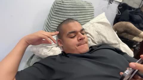 javiSdick online show from February 3, 4:21 am