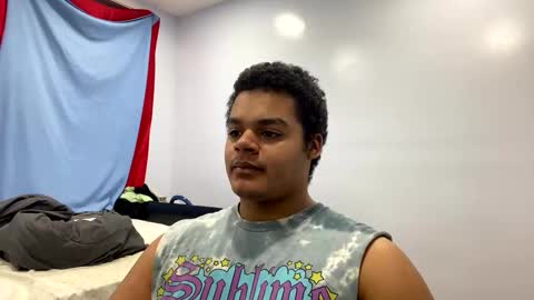 Snapshot of javiricorich chatting on February 3, 8:46 am javiSdick online show from February 3, 8:46 am