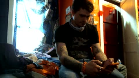 Snapshot of jax_skyfallin chatting on February 21, 8:38 pm jaxxx666 online show from February 21, 8:38 pm