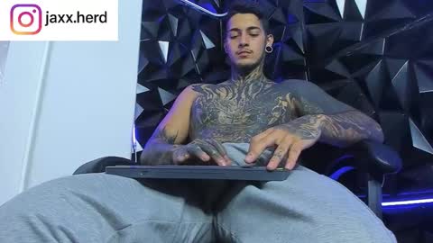 Snapshot of jaxxxonherd chatting on September 22, 12:15 pm Michael online show from September 22, 12:15 pm