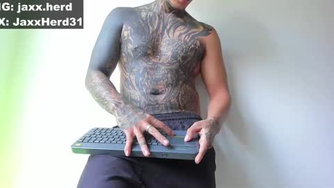 Snapshot of jaxxxonherd chatting on February 14, 5:46 pm Michael online show from February 14, 5:46 pm