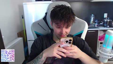 Jayce online show from March 10, 11:05 am