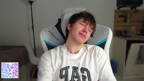 Jayce online show from November 21, 9:58 pm