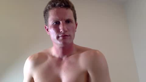 Snapshot of jaycup1989 chatting on January 4, 11:17 pm jaycup1989 online show from January 4, 11:17 pm