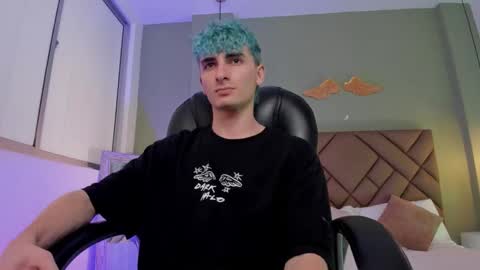 jaydenvillalobos online show from September 27, 7:01 pm