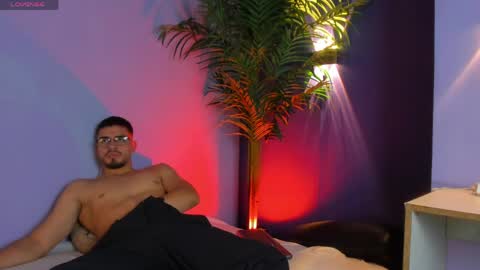 Jay online show from April 9, 6:36 pm