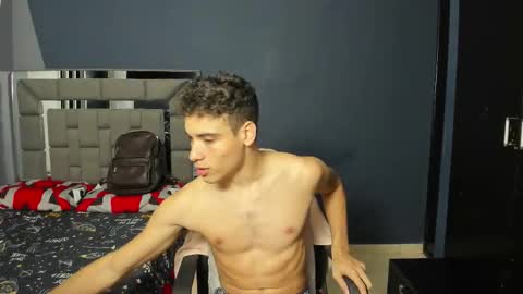 Lin online show from October 29, 3:09 am