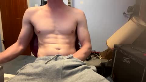 jdog00133 online show from December 18, 9:36 am