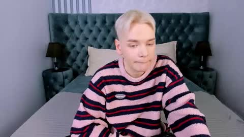 Salvatore online show from February 21, 7:53 am