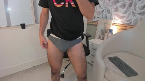 Alfer online show from February 24, 8:09 pm