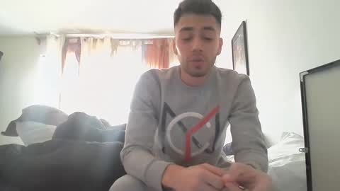 Snapshot of jeanpierbello7 chatting on December 8, 6:06 pm jean pier bello Silva online show from December 8, 6:06 pm