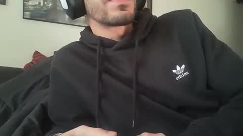Snapshot of jeanpierbello7 chatting on January 10, 7:11 pm jean pier bello Silva online show from January 10, 7:11 pm