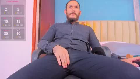 Jeanpiere online show from December 21, 3:58 am