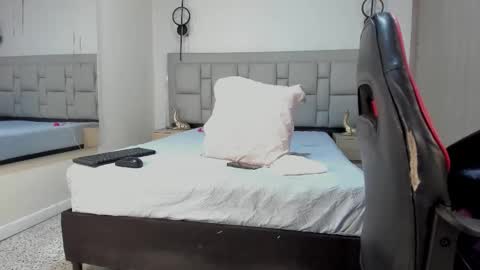 Jeff online show from February 9, 2:00 pm