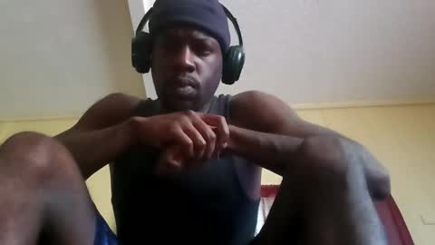 Youngest Brother online show from October 18, 5:51 pm