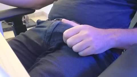 Machine  Sperme  online show from October 12, 5:29 pm