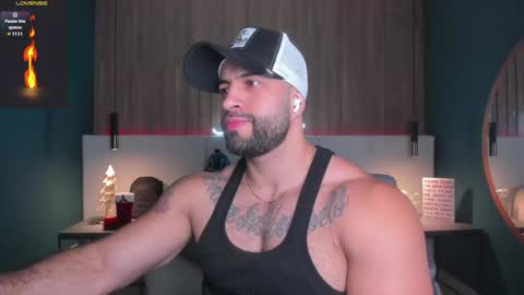 Snapshot of jeremy_harden chatting on December 13, 4:05 pm Jeremy online show from December 13, 4:05 pm