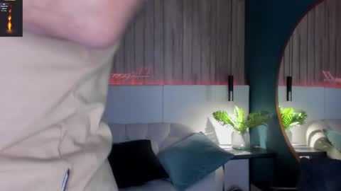 Snapshot of jeremy_harden chatting on September 25, 11:57 pm Jeremy online show from September 25, 11:57 pm