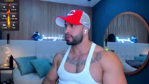 Snapshot of jeremy_harden chatting on February 10, 9:58 pm Jeremy online show from February 10, 9:58 pm