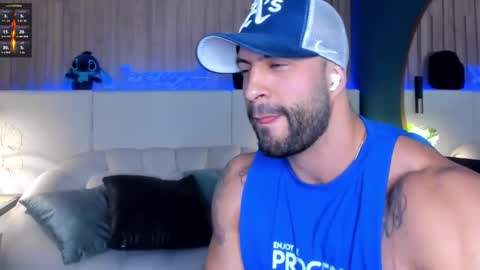 Snapshot of jeremy_harden chatting on September 9, 11:14 pm Jeremy online show from September 9, 11:14 pm
