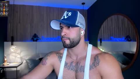Snapshot of jeremy_harden chatting on September 15, 11:39 pm Jeremy online show from September 15, 11:39 pm