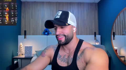 Snapshot of jeremy_harden chatting on December 28, 10:55 pm Jeremy online show from December 28, 10:55 pm