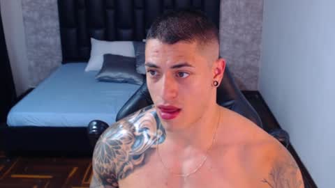 Jeremy lane online show from February 6, 10:32 pm